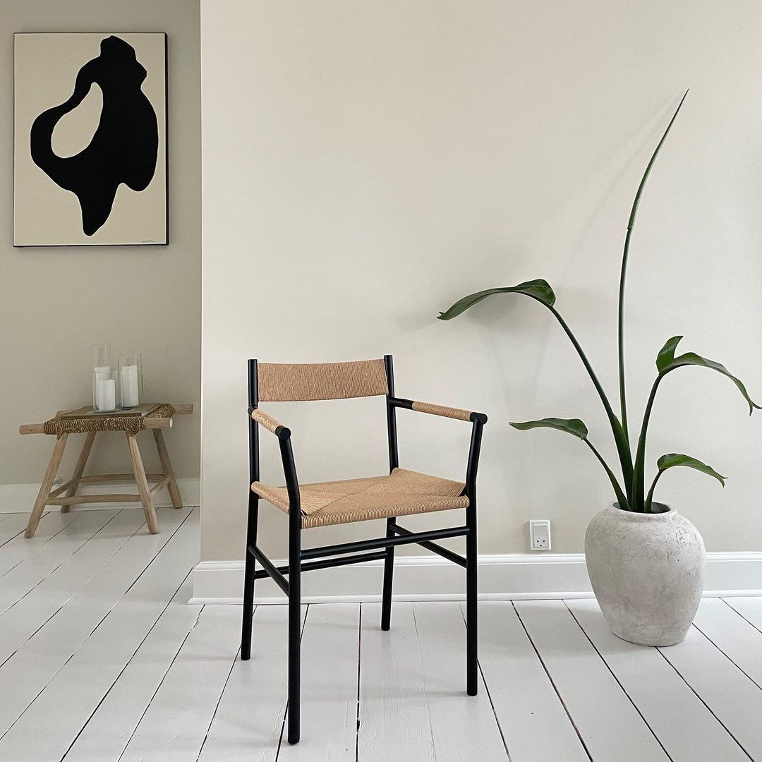 CORD - Spisebordsstol med armlæn