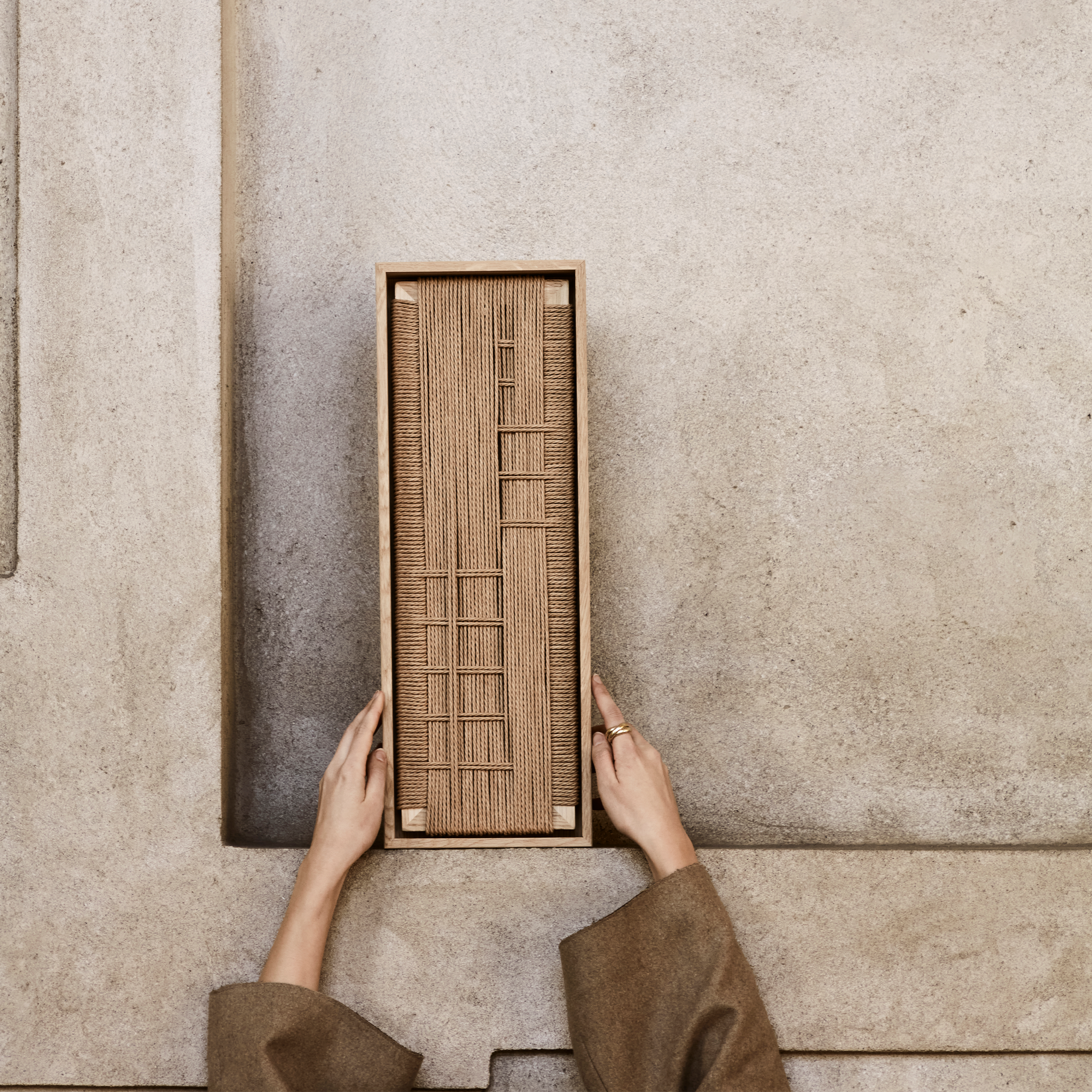 BRONTON - Relief Nr. 008