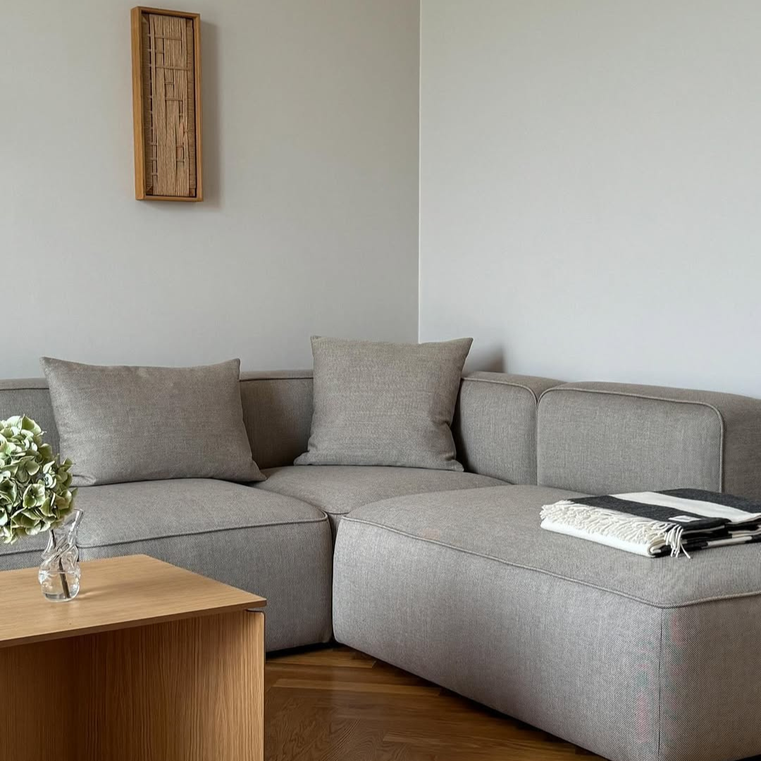 BASECAMP Small family - venstre open end, 4 moduler, 210x250cm, Cosmo Grey nr. 30