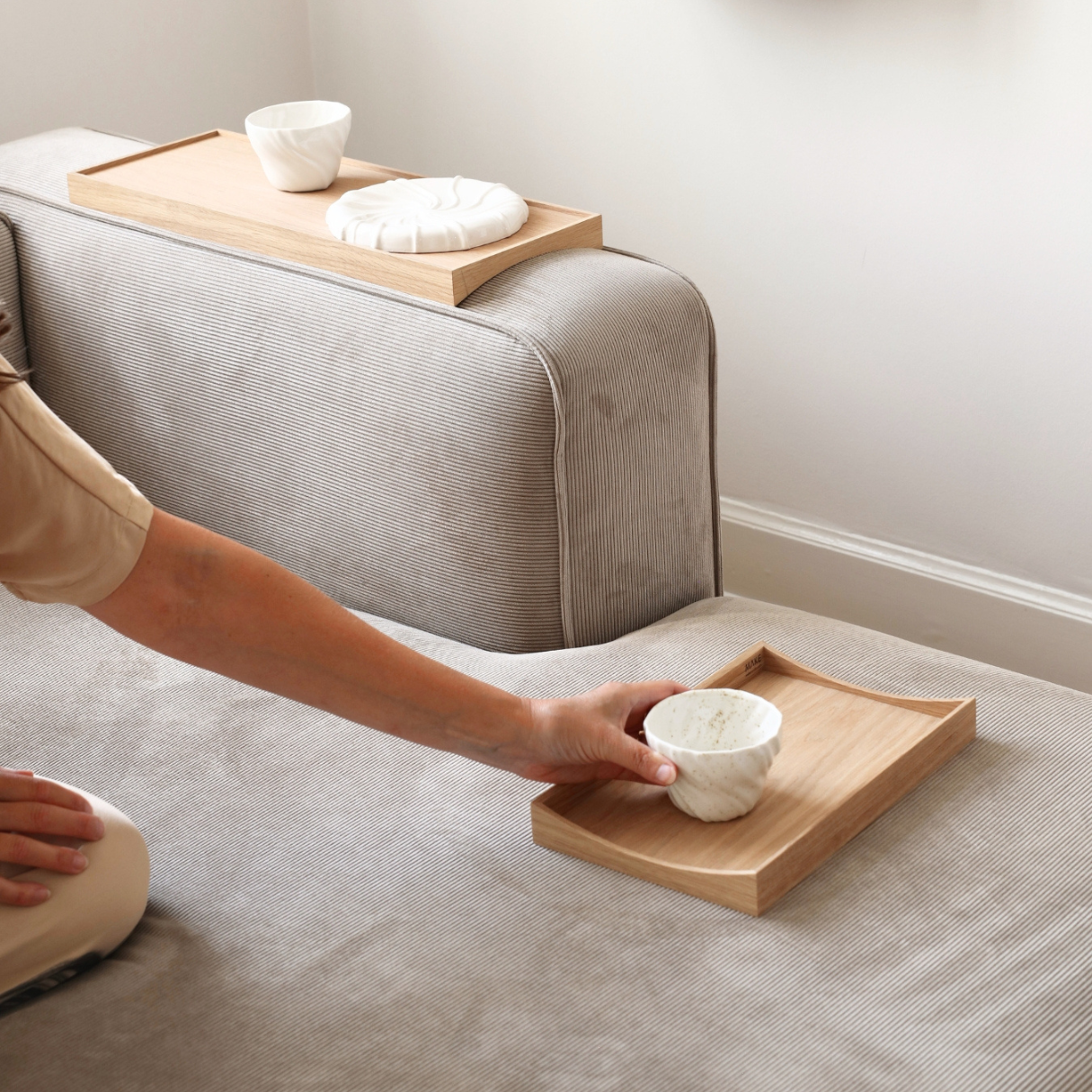 BASETRAY XL - Egetræsbakke