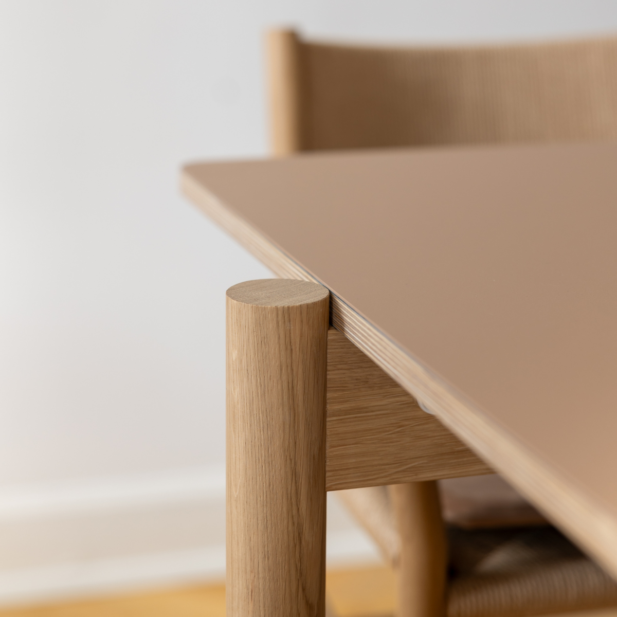 THY - Rektangulært spisebord, Egetræsstel